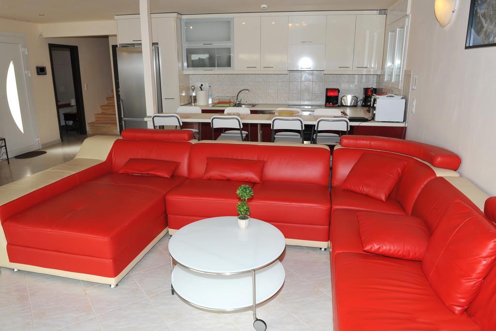 Villa Poulades Gouvia Ruang foto