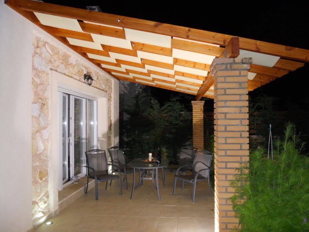 Villa Poulades Gouvia Bagian luar foto