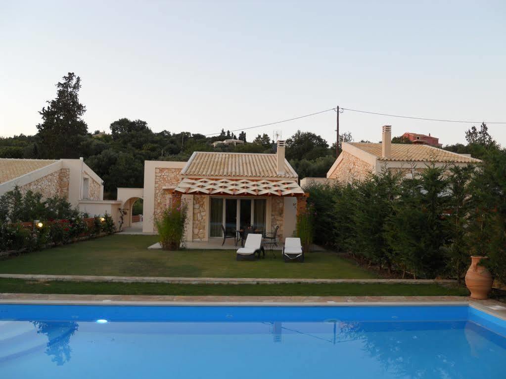 Villa Poulades Gouvia Bagian luar foto